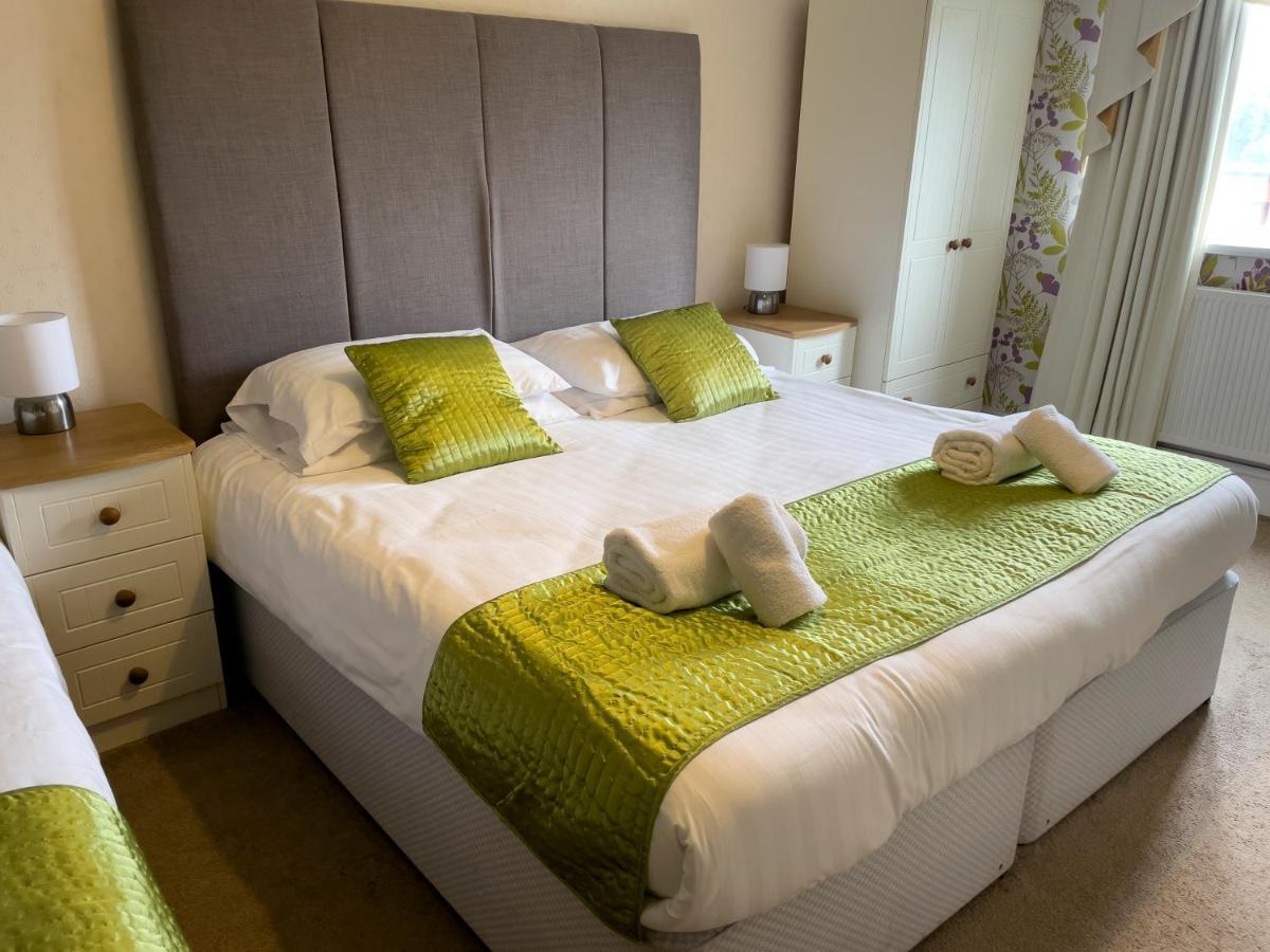 Hotel Llanina Arms Llanarth  Esterno foto