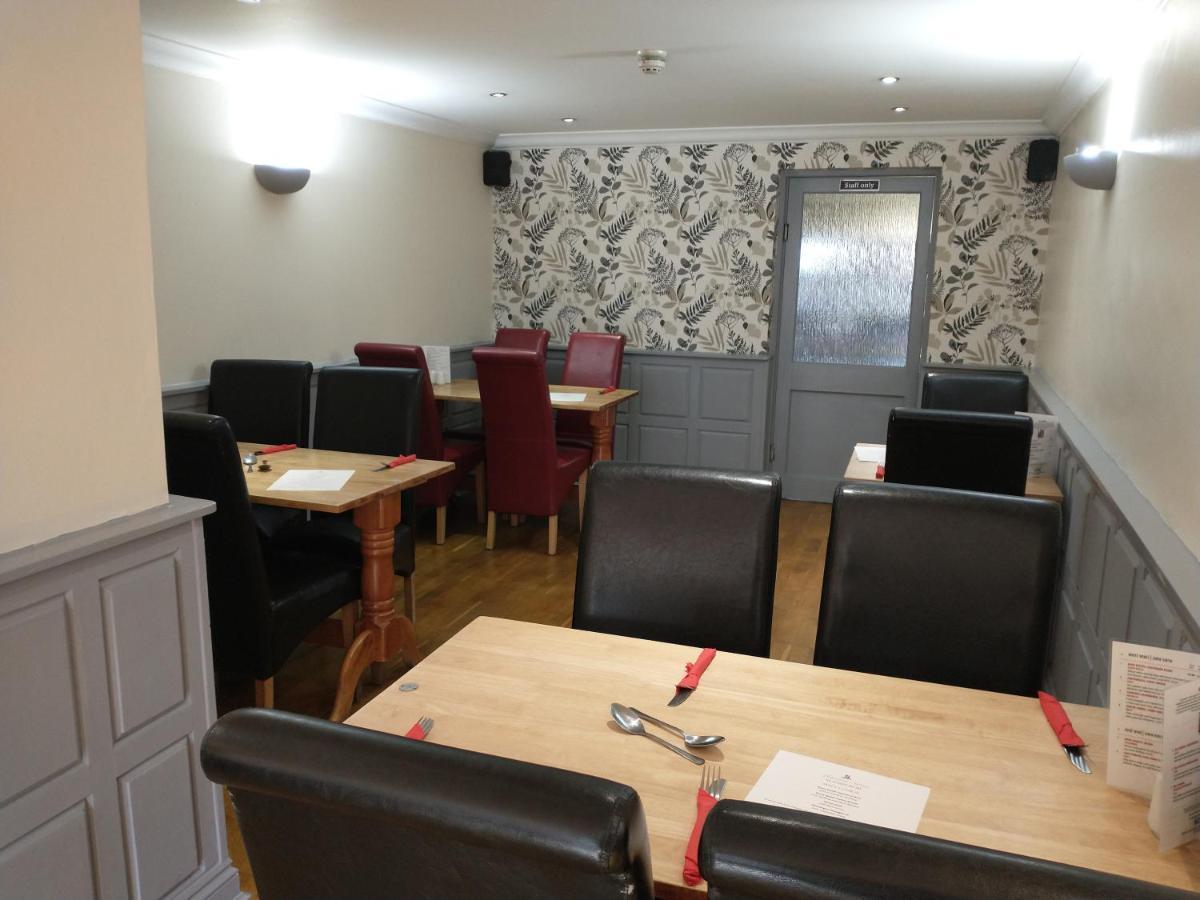 Hotel Llanina Arms Llanarth  Esterno foto