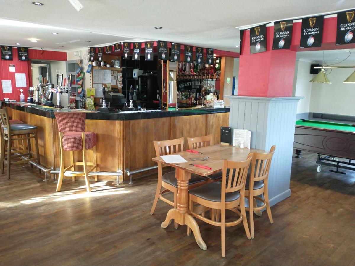 Hotel Llanina Arms Llanarth  Esterno foto