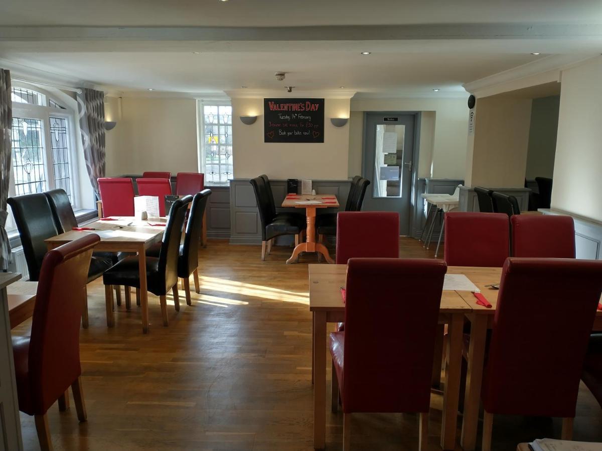 Hotel Llanina Arms Llanarth  Esterno foto