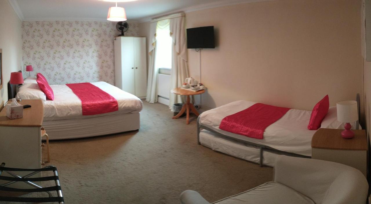 Hotel Llanina Arms Llanarth  Esterno foto
