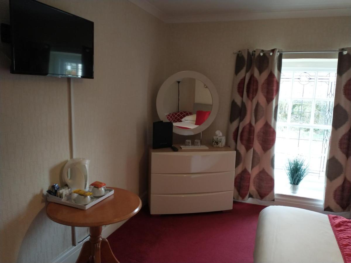 Hotel Llanina Arms Llanarth  Esterno foto